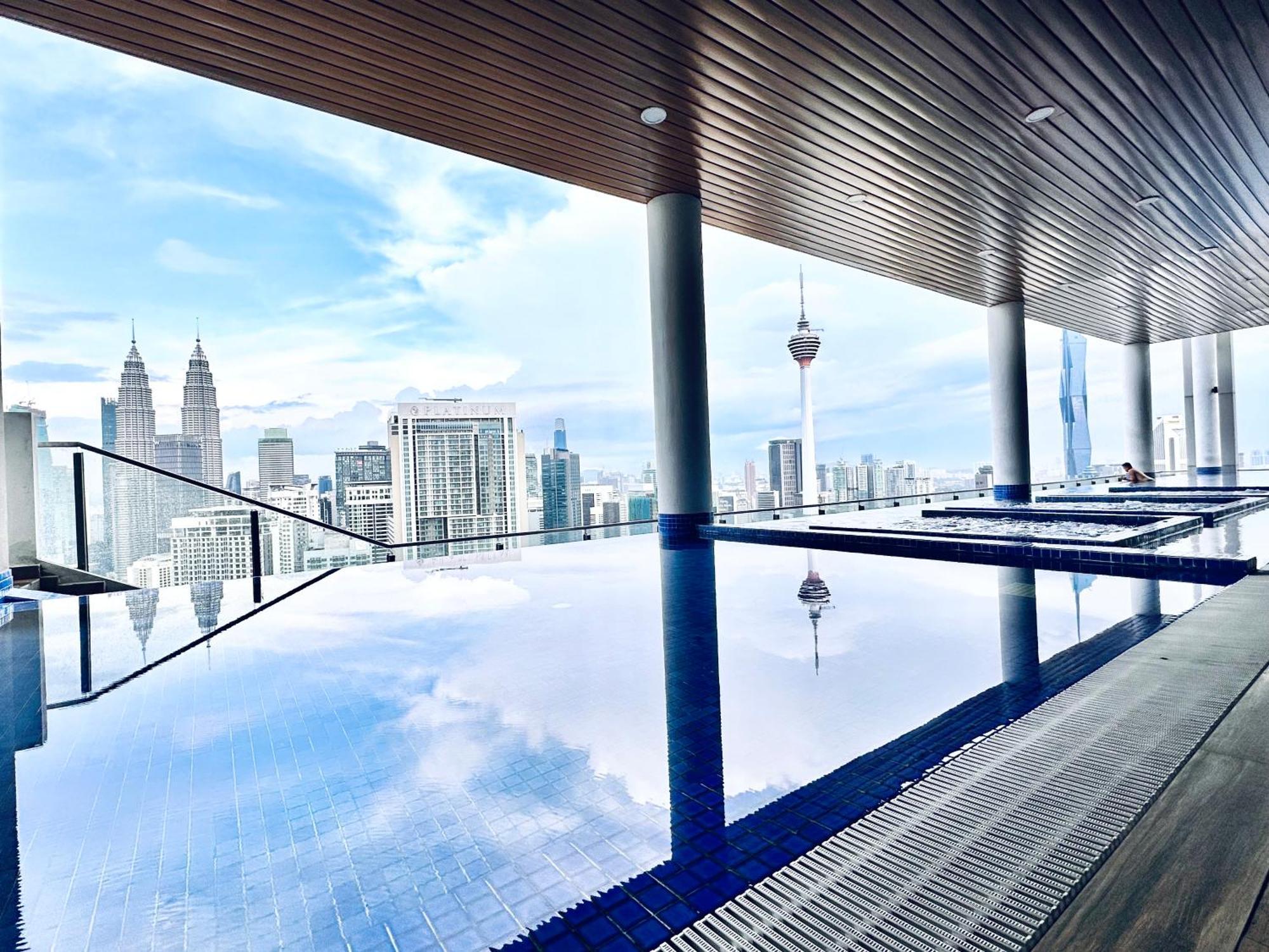 The Luxe Klcc By Cozy Apartment *