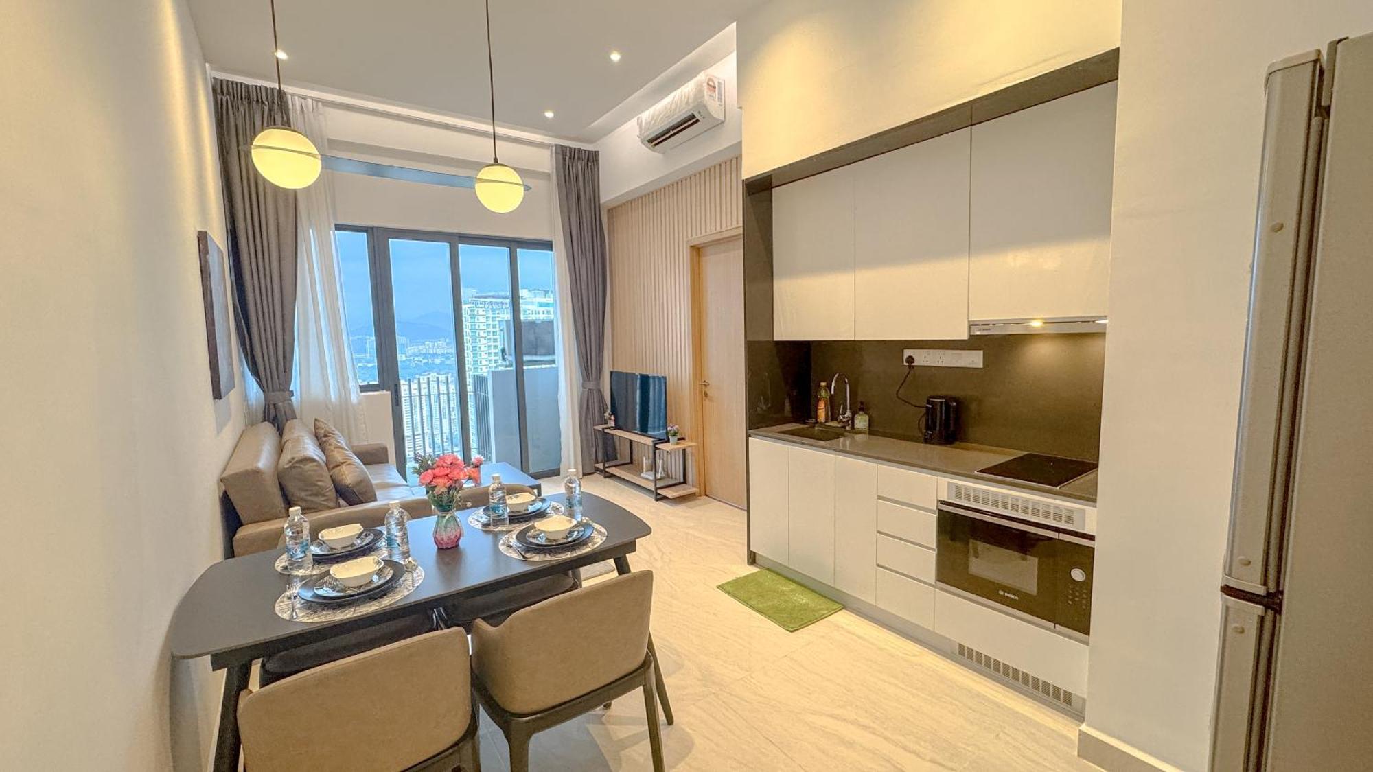Apartment The Luxe Klcc By Cozy