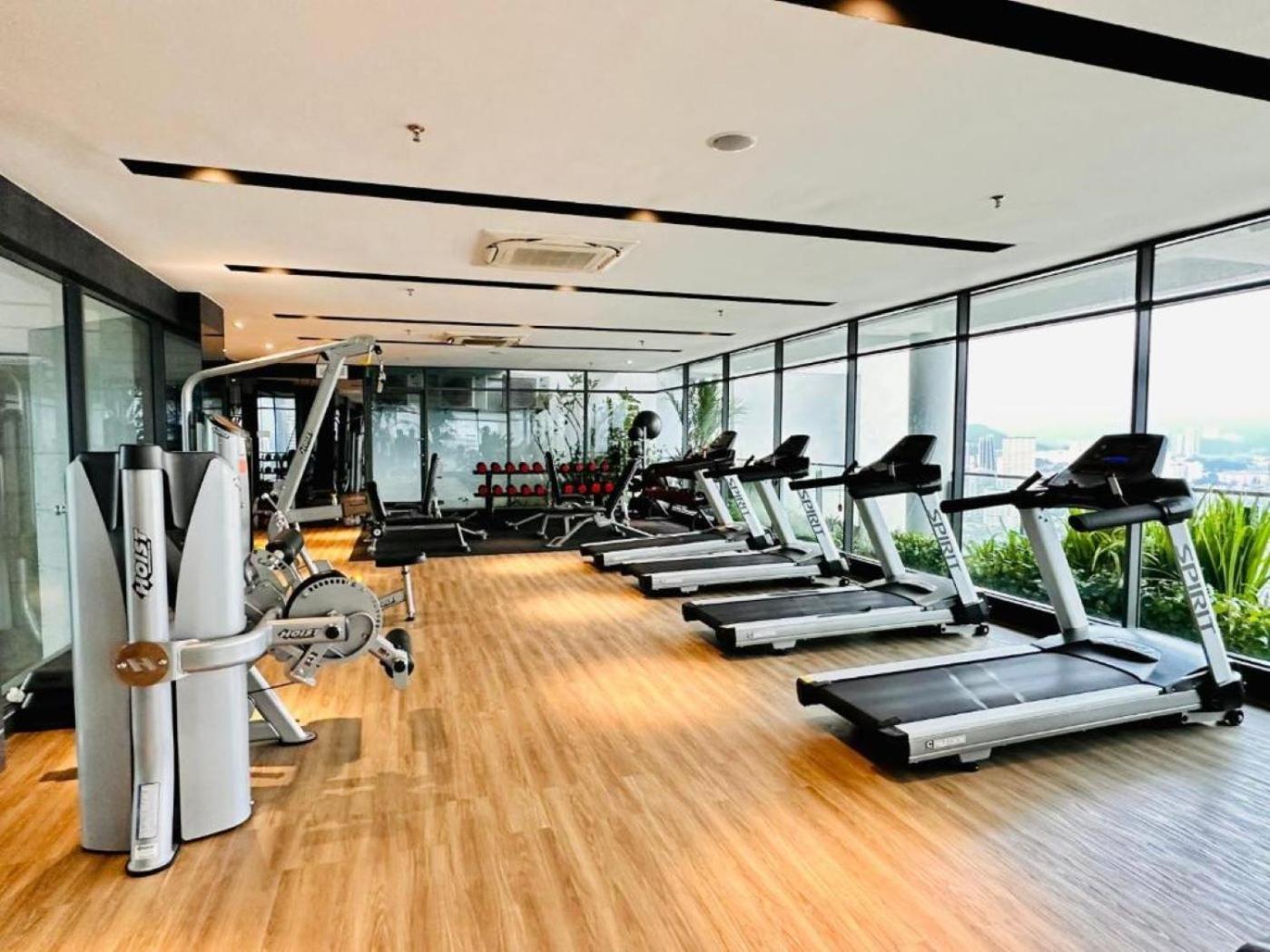 Apartment The Luxe Klcc By Cozy *