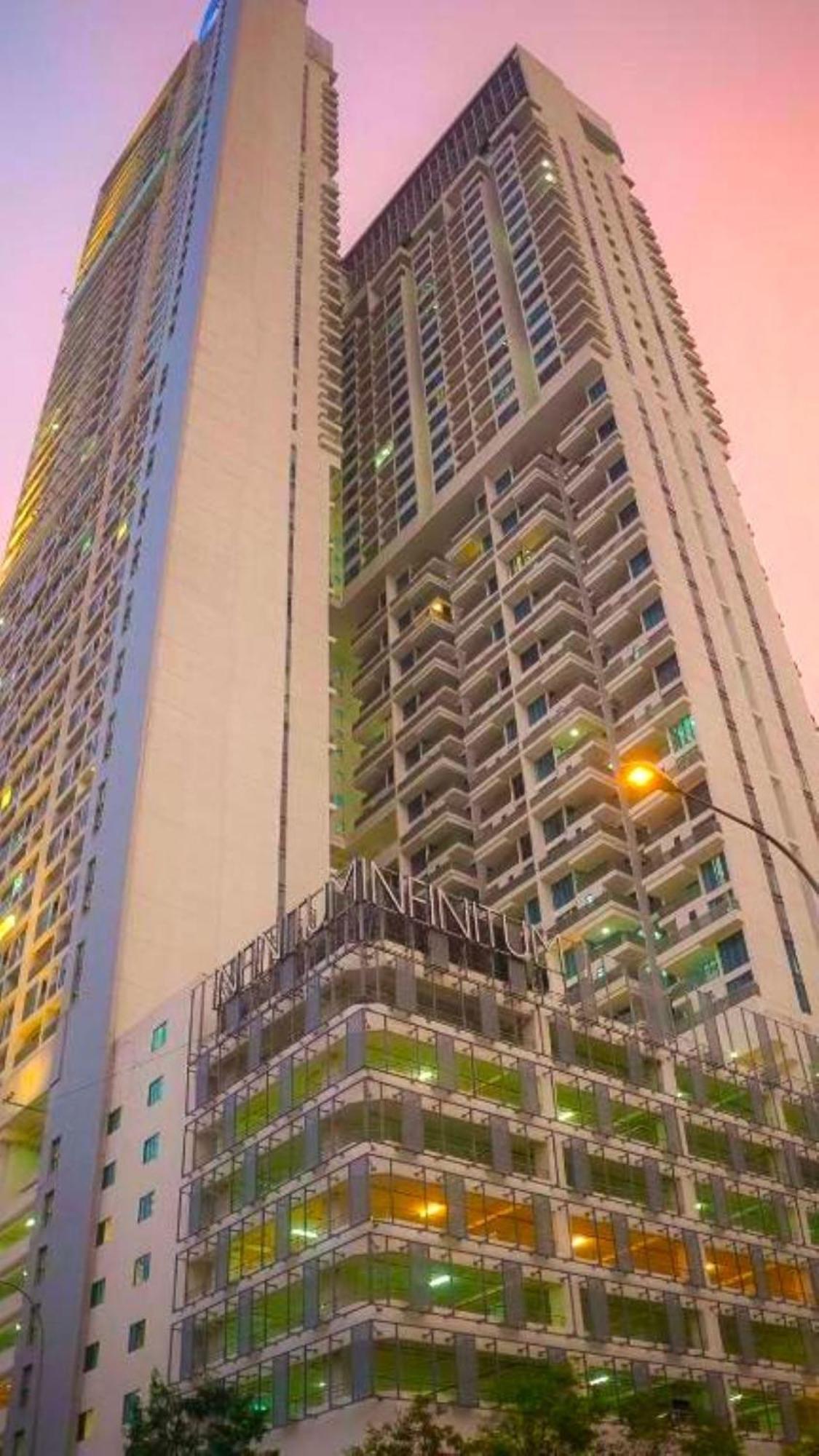 The Luxe Klcc By Cozy Pangsapuri Kuala Lumpur